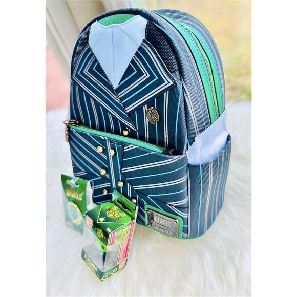 *NEW 3 PACK* Loungefly Wicked Elphaba MiniBackpack, Funko Pop Keychain, & BL Pin - Picture 3 of 8